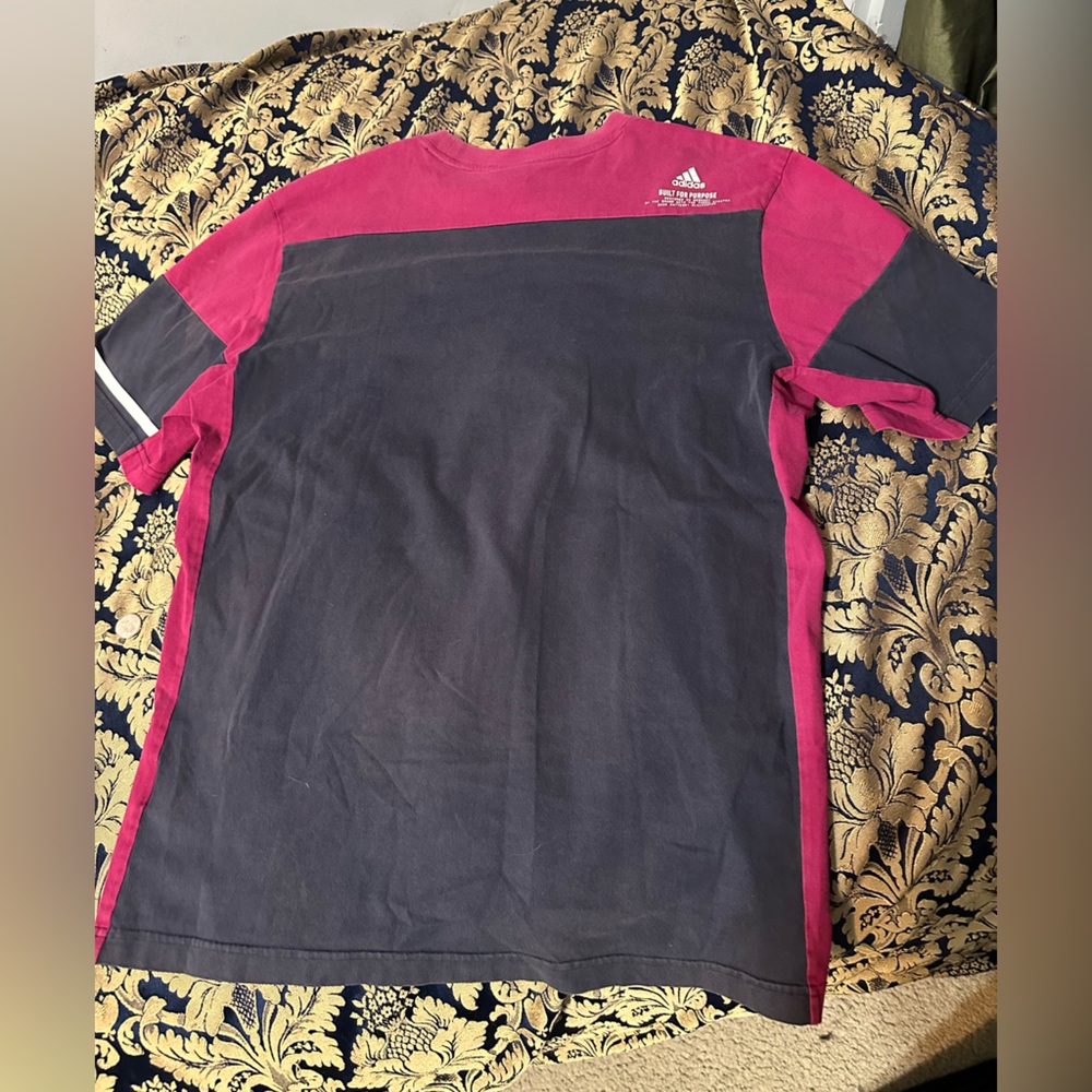 Adidas T-shirt Large - Picture 1 of 7